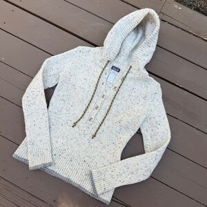 PATAGONIA Women’s Ranchito Merino Wool Sweater